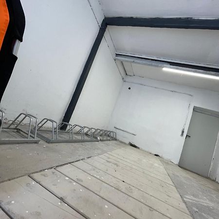 Luxurioeses Apartment Fuer 4 Personen, Neubau, Parkplatz Free Bochum Kültér fotó
