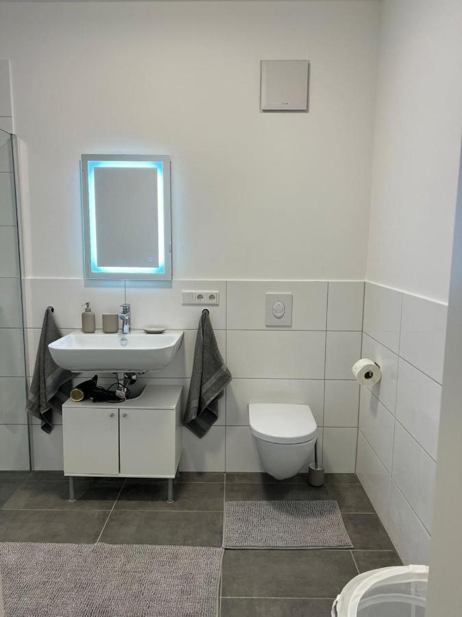 Luxurioeses Apartment Fuer 4 Personen, Neubau, Parkplatz Free Bochum Kültér fotó